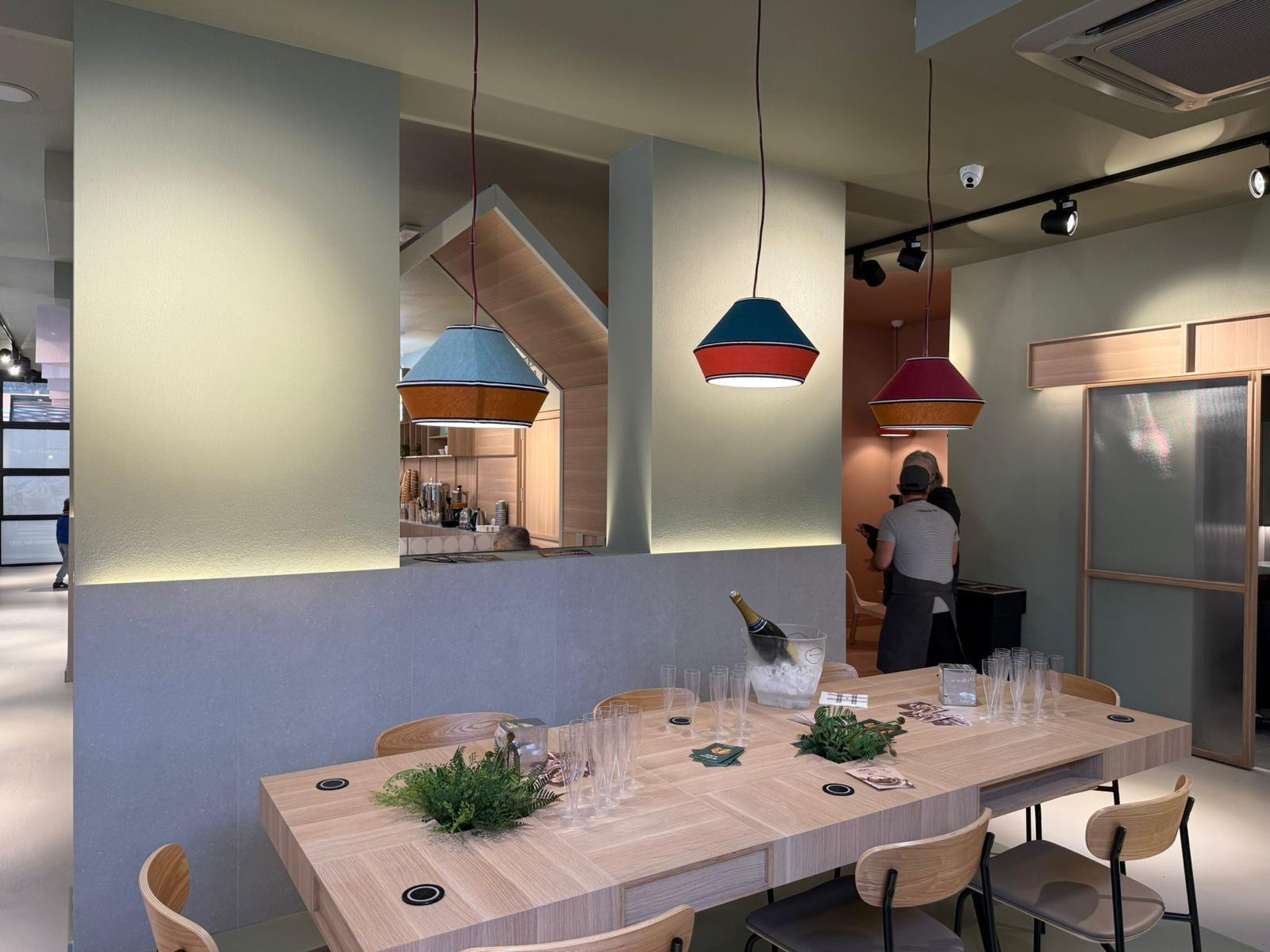 WhatsApp Image 2025-03-22 at 22.42.50 (6).jpeg